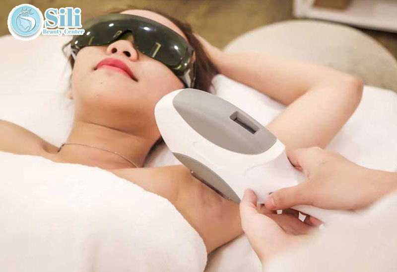 triệt lông nách