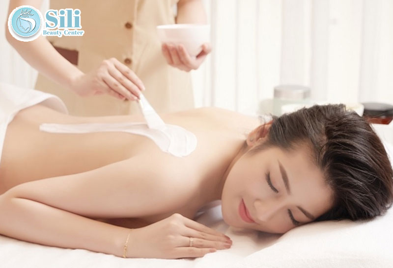 tắm trắng toàn thân